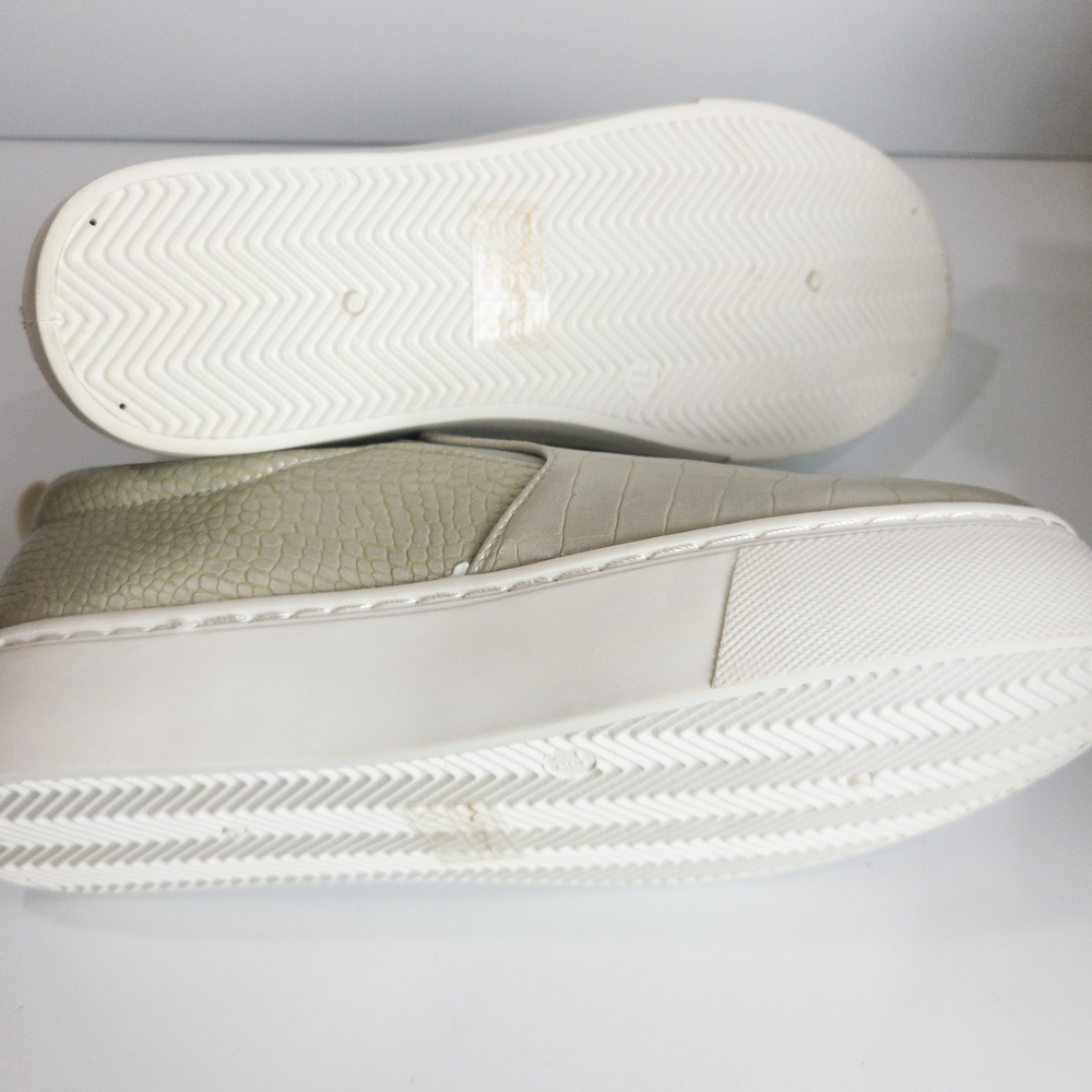 Journee Collection Patrice Slip-on Sneakers-7.5 - Picture 8 of 8